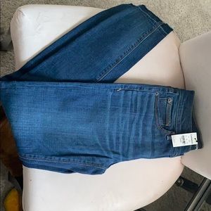 Express Midrise “Legging” Jeans